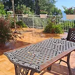 فندق مبيت وإفطار Margareth And Terrace *
