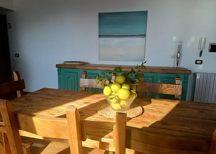 לינה וארוחת בוקר Margareth And Terrace סן לוצ'ידו